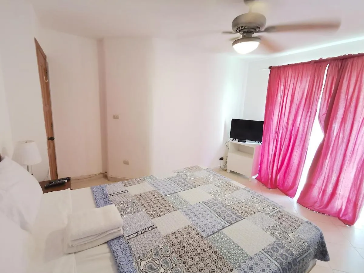 بونتا كانا Beach Holiday Home Los Corales Bavaro - 9 Guests Wifi Bbq-Grill Pickup جمهورية الدومينيكان