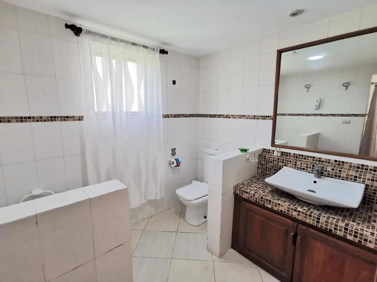 بونتا كانا Beach Holiday Home Los Corales Bavaro - 9 Guests Wifi Bbq-Grill Pickup فيلة بونتا كانا