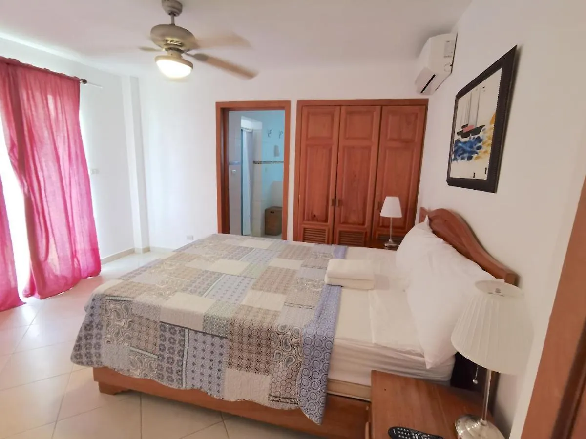 Beach Holiday Home Los Corales Bavaro - 9 Guests Wifi Bbq-Grill Pickup Punta Cana Villa